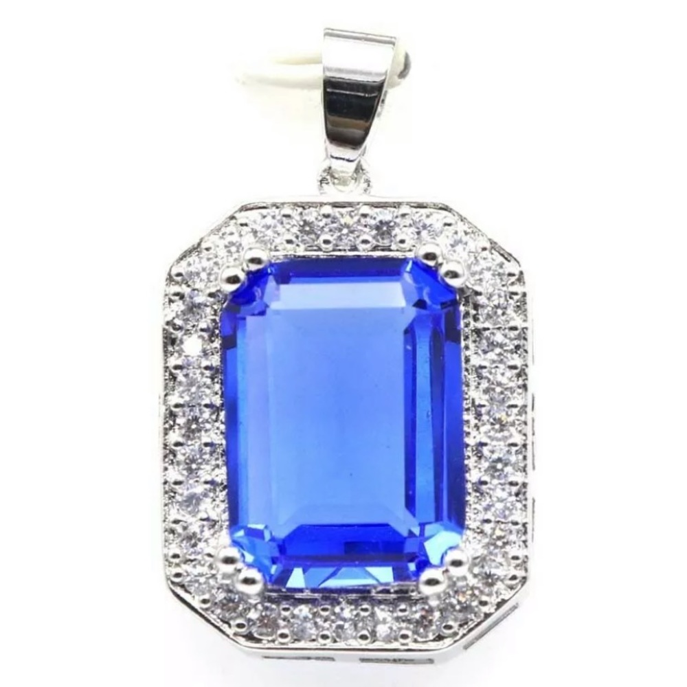 Tanzanite pendant (925 silver)